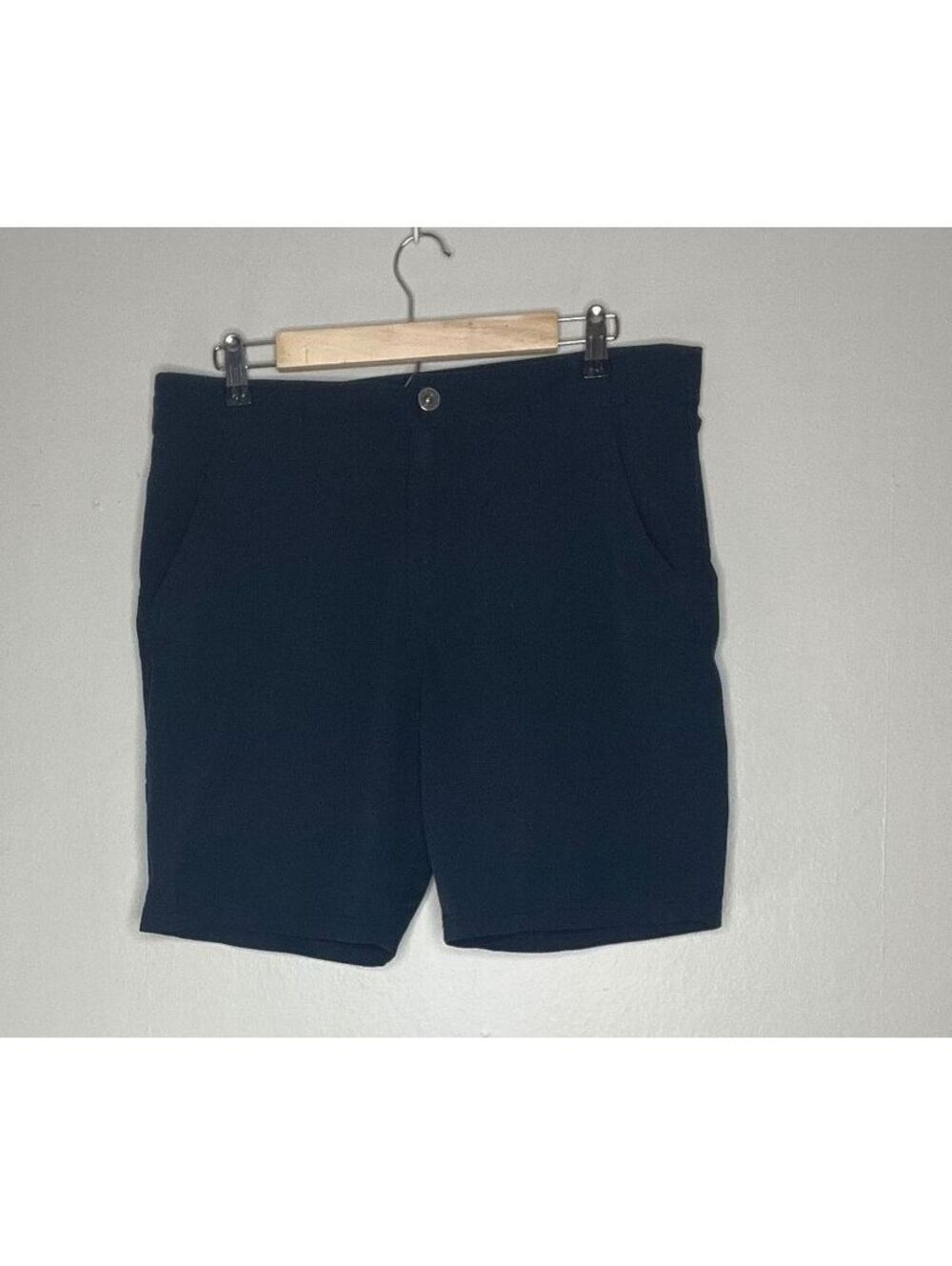 Prana Woman's Navy Blue Shorts with Side Pockets, Size 32